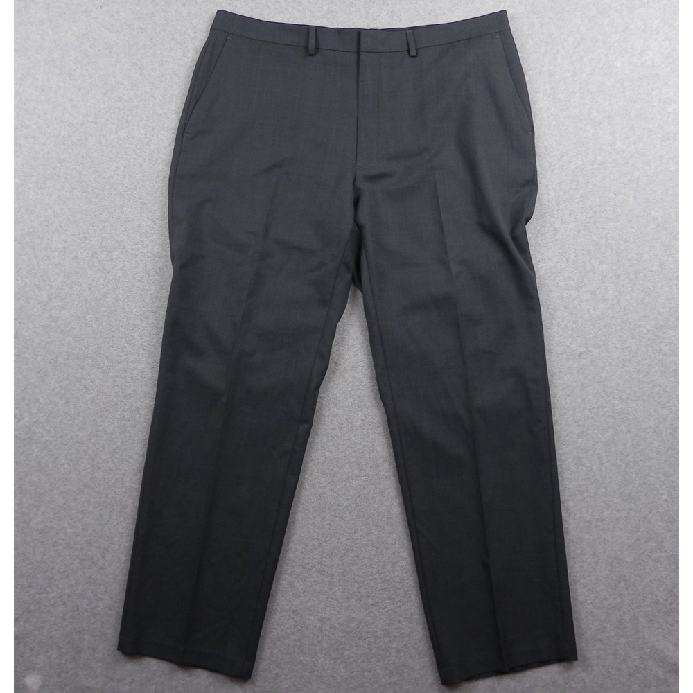Haggar Pants Mens 42x32 Tailored Fit Travel Performance Dress Suit‎ Formal Gray